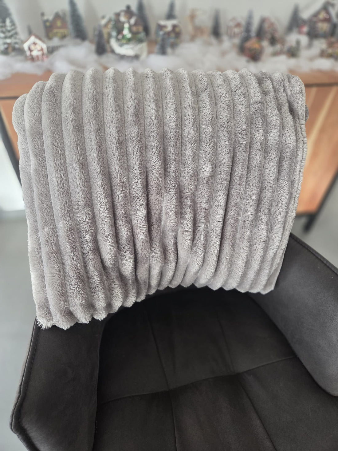 Kaninchenfell-Optik, Fleece oder Baumwolle – welches Material wärmt am besten?