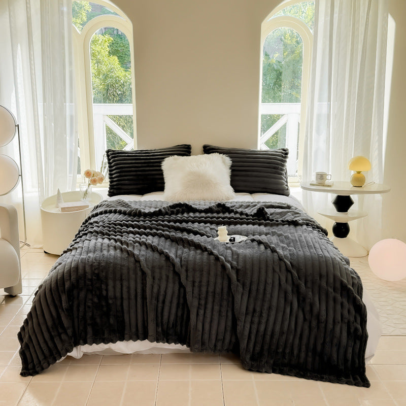 Superweiche Kaninchenfell-Optik Decke für warme Abende auf Sofa & Bett